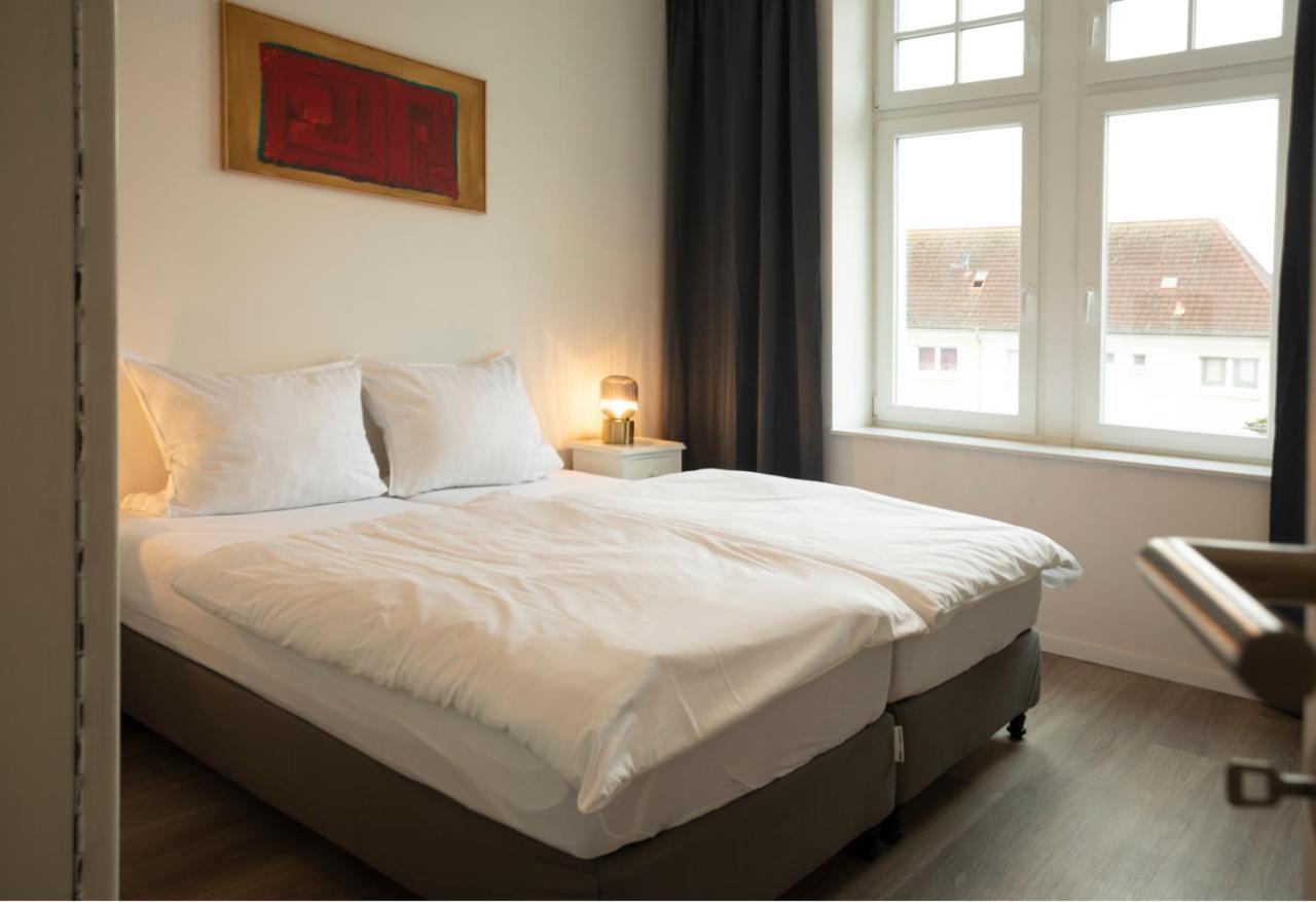 Jaybnb - Apartment Direkt Am Hafen Mit Terrasse Und Uhd Tv Dortmund Exterior photo